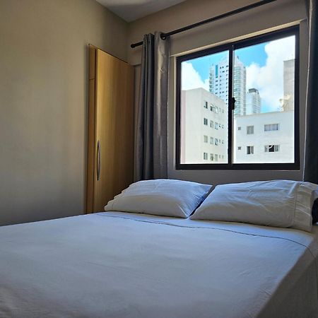 2 Quartos A 200Mts Praia Central, Garagem, Churrasqueira, Wi-Fi 90 Mbps, Pet Friendly Balneario Camboriu Exterior foto