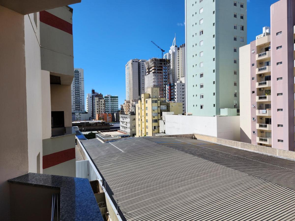 2 Quartos A 200Mts Praia Central, Garagem, Churrasqueira, Wi-Fi 90 Mbps, Pet Friendly Balneario Camboriu Exterior foto
