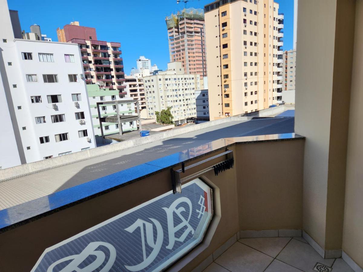2 Quartos A 200Mts Praia Central, Garagem, Churrasqueira, Wi-Fi 90 Mbps, Pet Friendly Balneario Camboriu Exterior foto