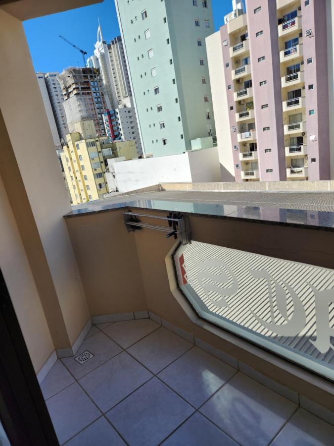 2 Quartos A 200Mts Praia Central, Garagem, Churrasqueira, Wi-Fi 90 Mbps, Pet Friendly Balneario Camboriu Exterior foto