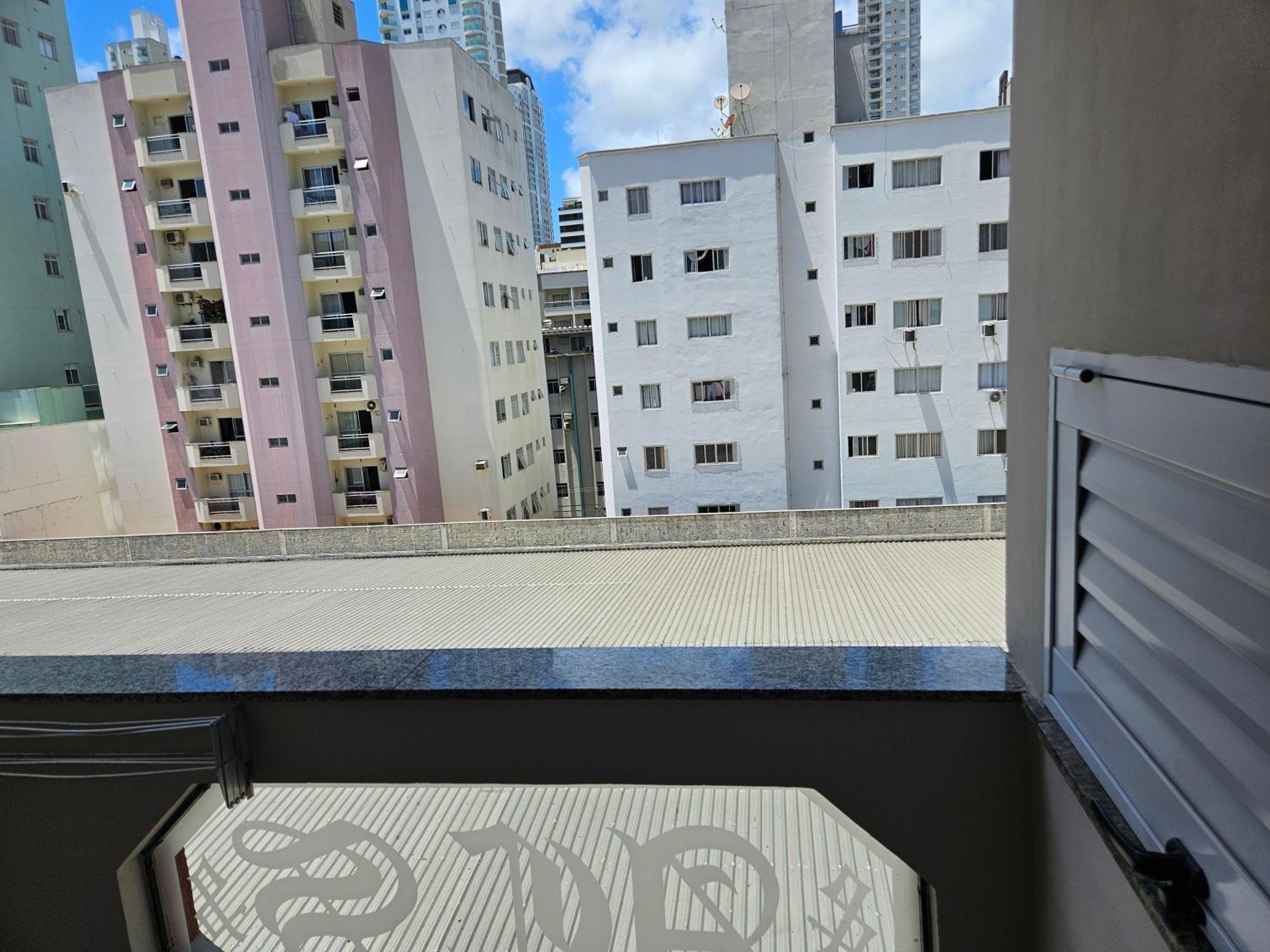 2 Quartos A 200Mts Praia Central, Garagem, Churrasqueira, Wi-Fi 90 Mbps, Pet Friendly Balneario Camboriu Exterior foto