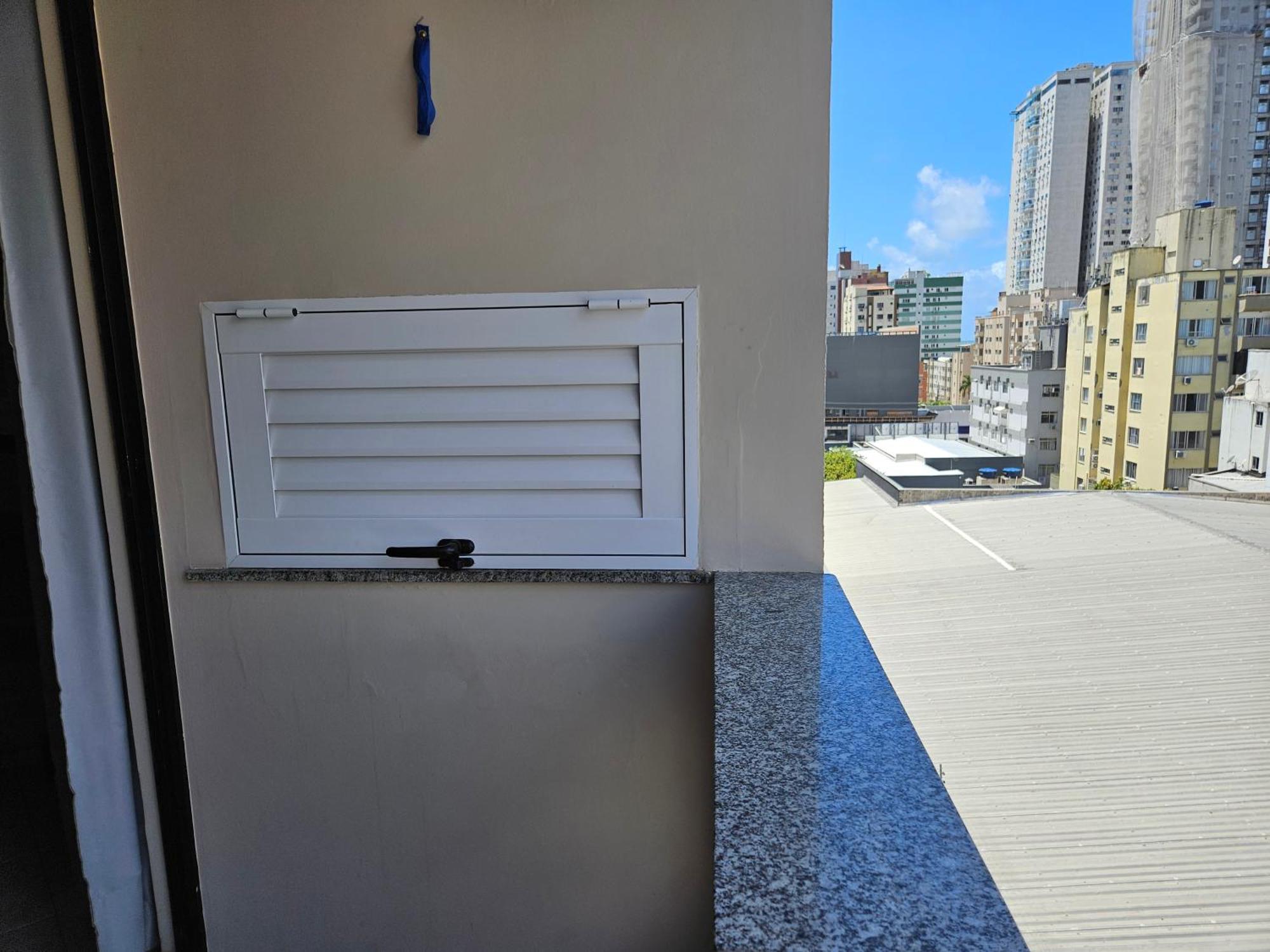 2 Quartos A 200Mts Praia Central, Garagem, Churrasqueira, Wi-Fi 90 Mbps, Pet Friendly Balneario Camboriu Exterior foto